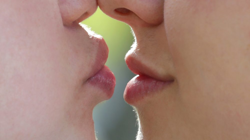 Забор поцелуев временно снят: Гänseliesel радует горожан