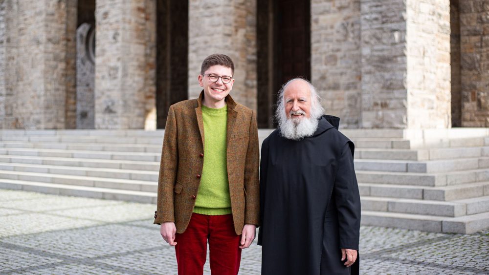 Открытие для тайны: Духовность в повседневной жизни