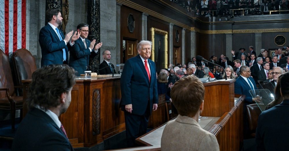 Обращение Трампа в Конгрессе: религиозное возрождение или иллюзия?