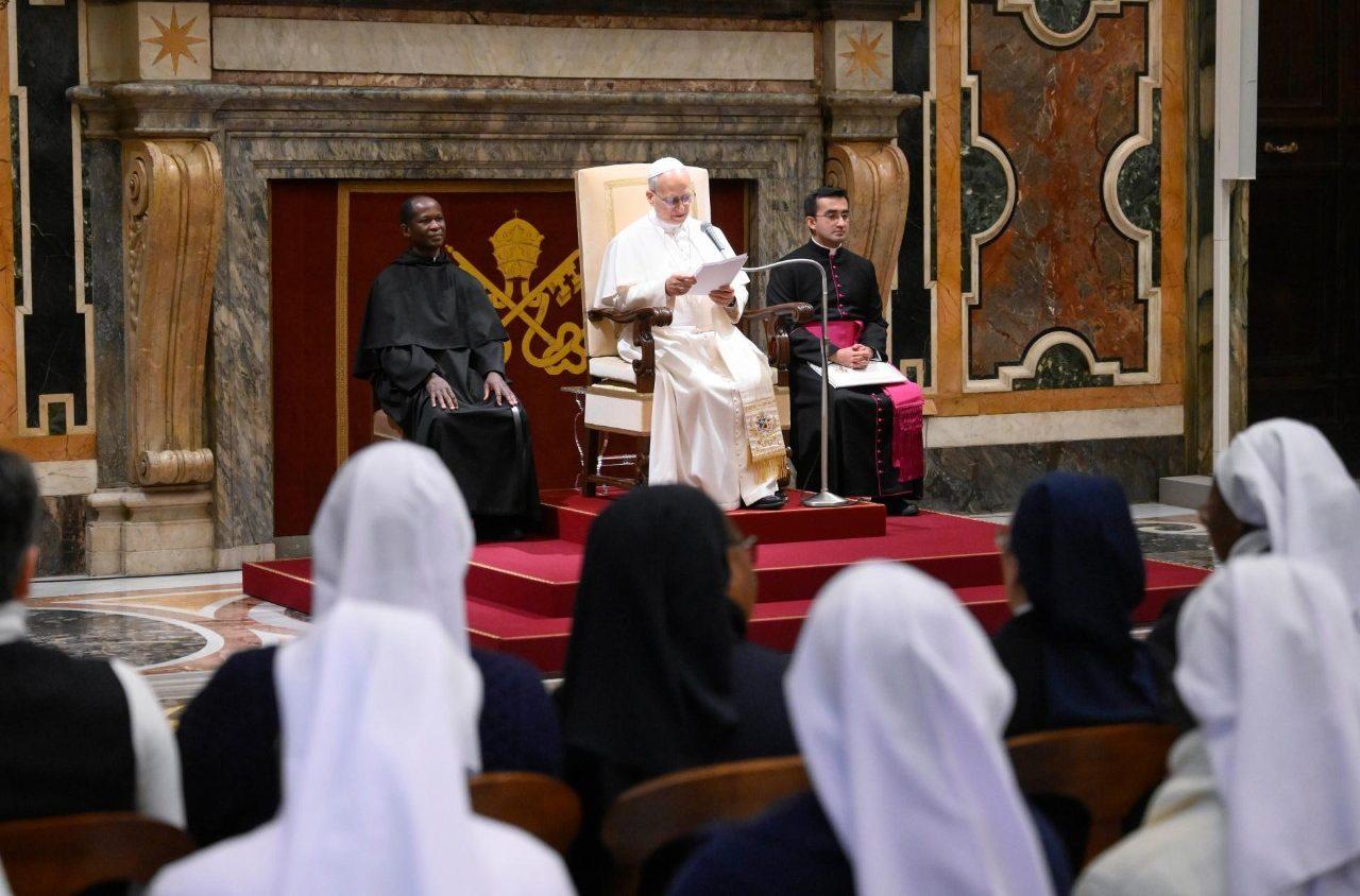 Лев XIV подчеркивает важность миссионерского служения облатов и сестер Девы Марии