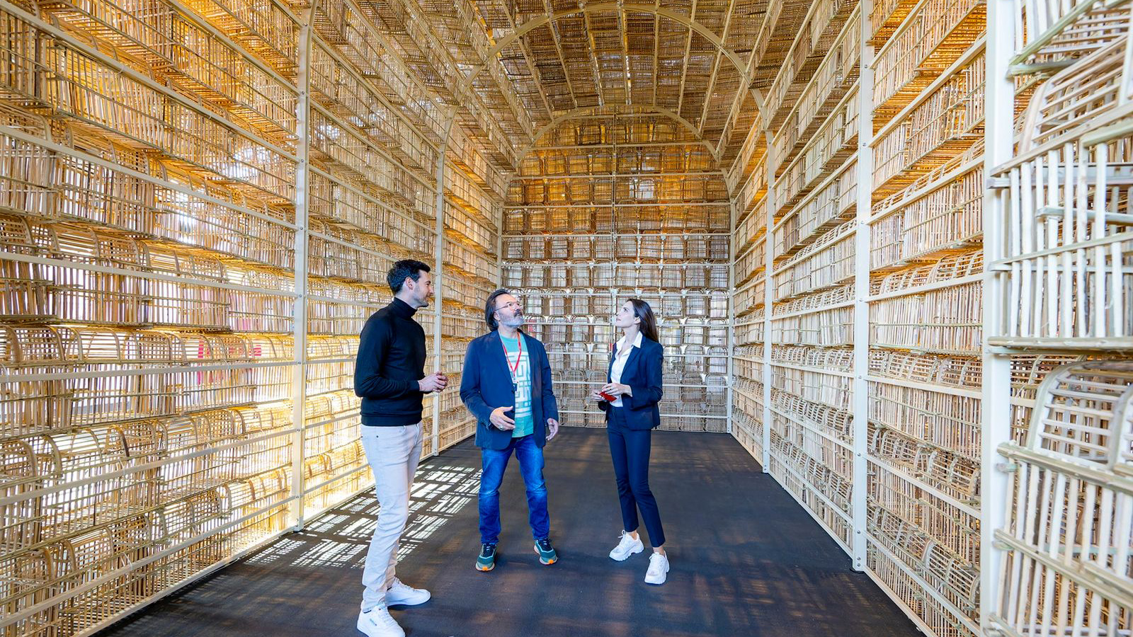 500 клеток: искусственная инсталляция в городской церкви