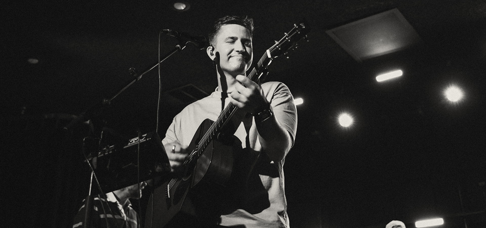 Bethel Music приветствует нового участника Джоэла Барбера в своем коллективе поклонения