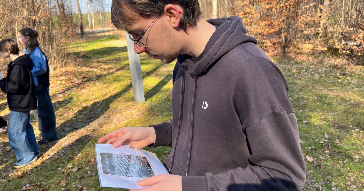 Ученики посещают Берген-Бельзен