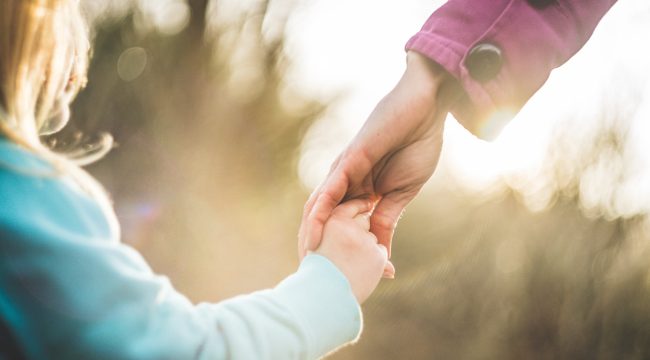 День Матери: Любовь, которая стойка