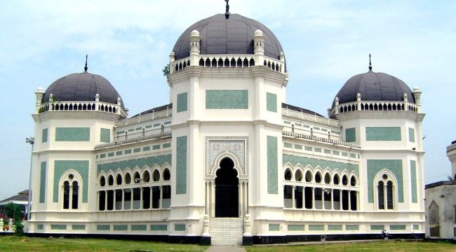 Межконфессиональный орган задерживает разрешение на строительство церкви в Медане, Индонезия