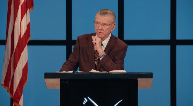 Телеевангелист Марк Баркли приносит извинения жертвам сексуального насилия над детьми, включая зятя