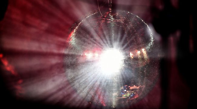 Церковная политика на выборах: запрет на танцы и не только