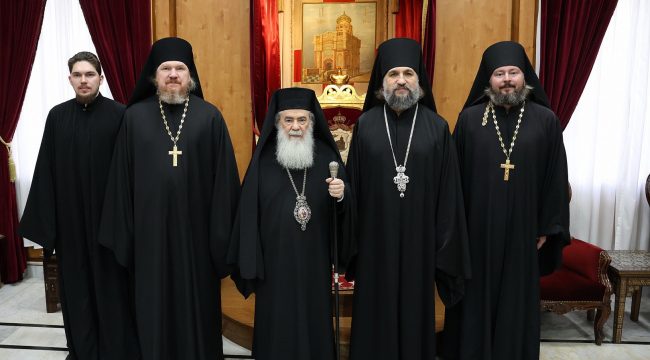 Русская духовная миссия поздравила Патриарха Иерусалимского с днем тезоименитства