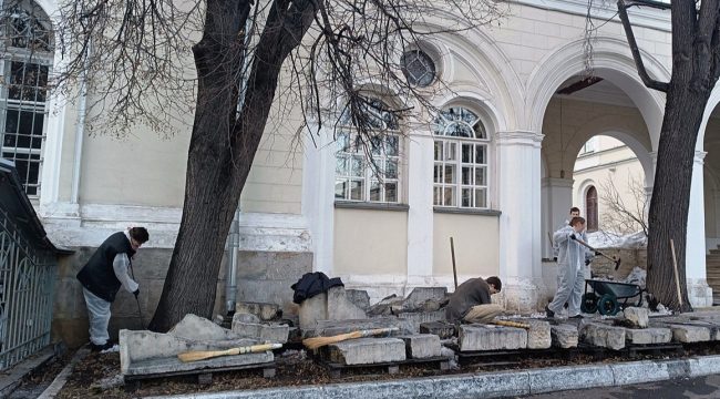 В Иоанно-Предтеченском монастыре начали реставрацию и консервацию некрополя