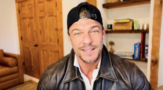 Христианскому актеру Алану Ричсону, звезде сериала «Ричер», не предъявят обвинений после инцидента с соседом в Теннесси