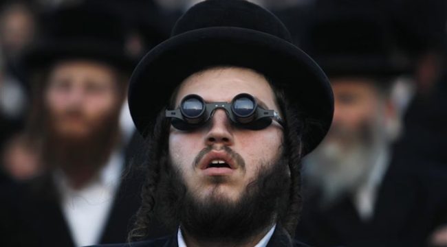 Российские власти и еврейская община дистанцируются от Израиля