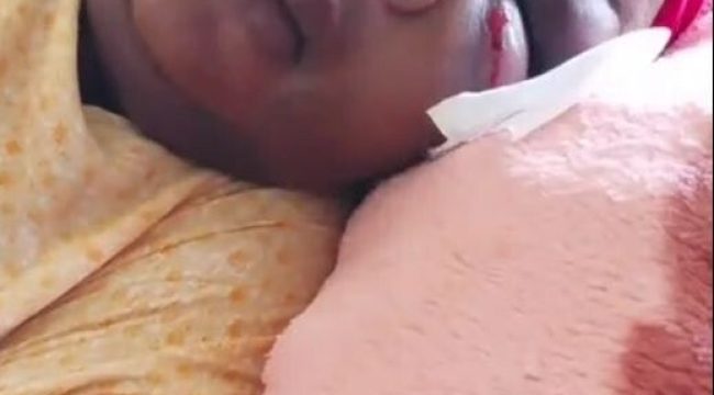 Мусульманин тяжело ранил жену-христианку во время богослужения в Уганде