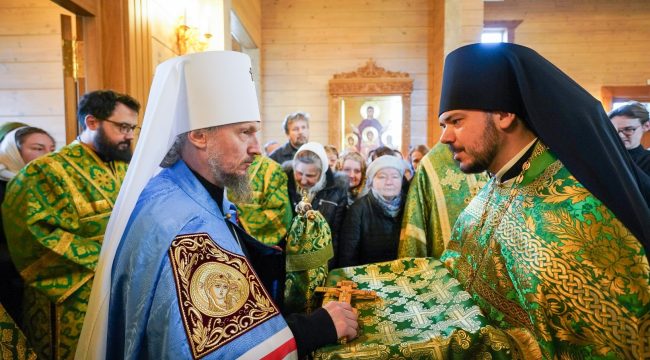 Патриарший экзарх Беларуси возглавил торжества в Слуцке в честь святой Софии