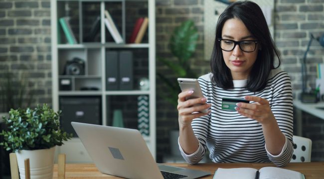 Christians Against Poverty и Community Money Advice объединяются для борьбы с долговым кризисом в Великобритании