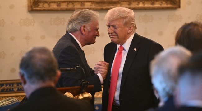 Трамп поделился письмом от Франклина Грэма с призывом к вере и покаянию: «Важный вопрос»