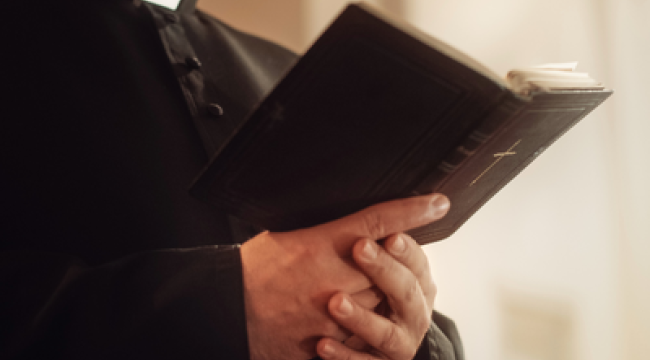 Педофилия в Церкви: в Реймсе объявлен сбор свидетельств