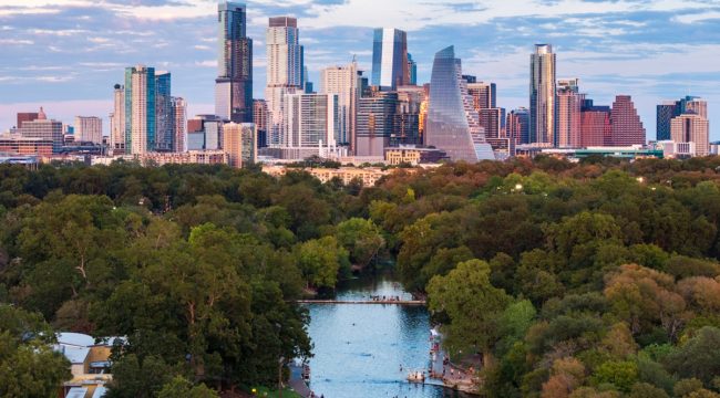 5 крупнейших компаний, покинувших Калифорнию ради Техаса