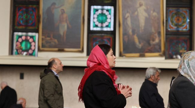 Спираль насилия в Иране угрожает "уже хрупкому" христианскому меньшинству, предупреждает благотворительная организация