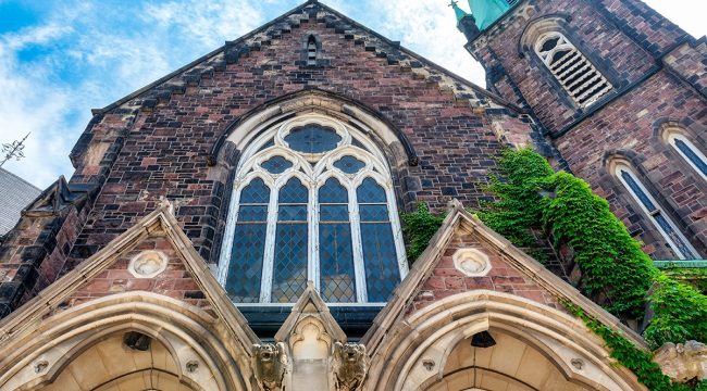 Европа не потеряла христианство за одну ночь. Церковь сама его утратила