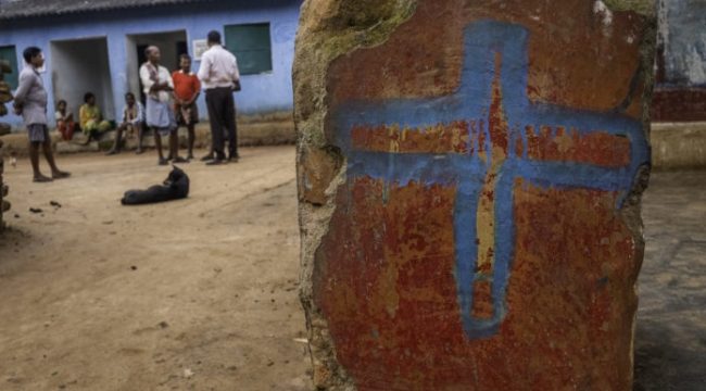 Экстремисты-хиндусы атакуют домашнюю церковь, избивают пастора до бессознательного состояния, травмируют детей