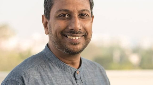 Мика Глобал назначает Рошана Мендиса новым глобальным директором