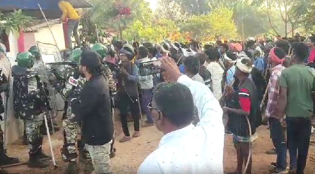 Христиане в Индии вынуждены обращаться к индуизму для получения разрешения на захоронение