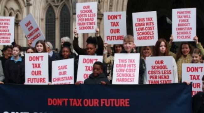Неудача для христианских родителей Великобритании: Апелляционный суд поддержал налог на платное образование