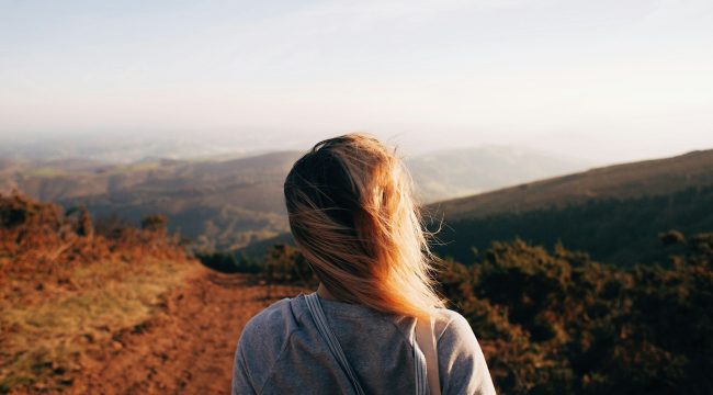Став вдовой в 41 год, она создала министерство для помощи церквям в поддержке скорбящих супругов