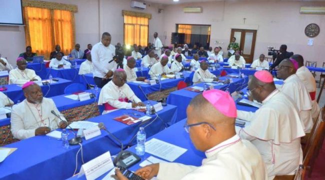 Пленарное заседание католических епископов ДРК завершилось призывом к миру и синодальному участию