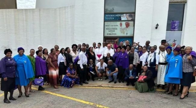 Апостольский нунций в Южноафриканской Республике приветствует участие новых мирян в синодальной жизни Клерксдорпа