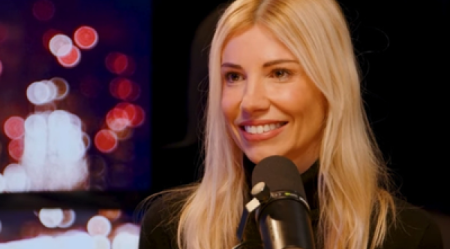 Среди страданий: бывшая Мисс Франция Александра Розенфельд нашла надежду в Боге