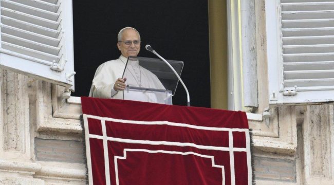 Папа Лев XIV: Преображение как источник света и надежды в мире тьмы