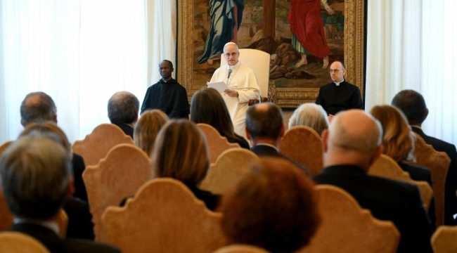 Папа призывает к сохранению евангельского духа и социальной активности в обществе