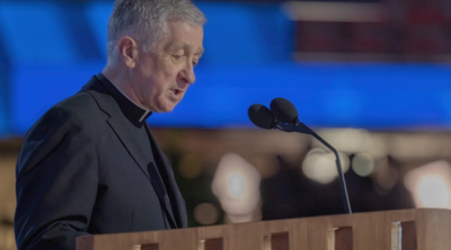 Война в Иране как видеоигра? Архиепископ Чикаго осуждает дегуманизацию