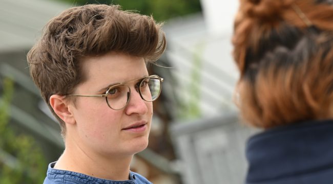 Служба в армии может способствовать миру