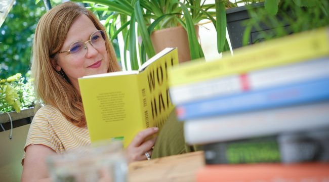 О микрофеминизме и равенстве: новые книги к Международному женскому дню