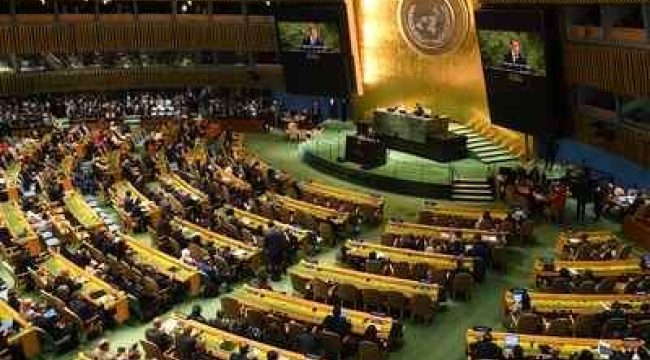 Совбез ООН требует от Ирана прекратить атаки в Персидском заливе