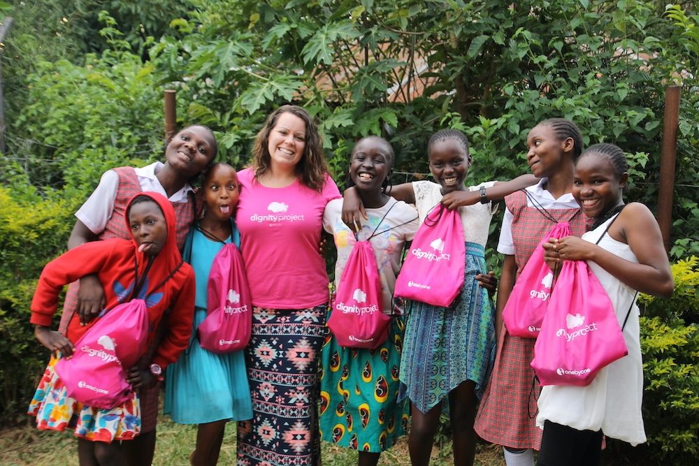 Новая инициатива: 100 000 девочек под защитой программы против торговли людьми