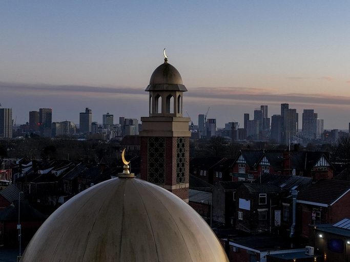 Христиане осуждают новое определение исламофобии от правительства