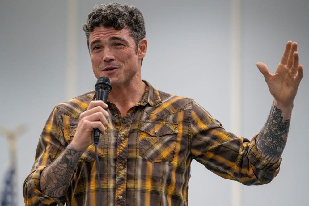 Джо Кент находится под расследованием ФБР по обвинению в утечках на фоне отставки из-за войны с Ираном