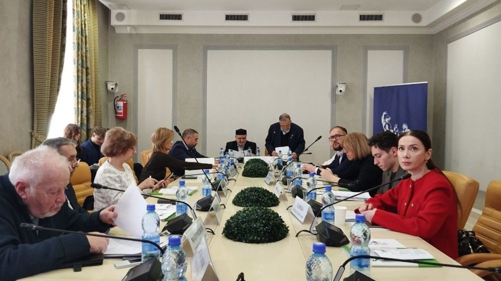 В Общественной палате РФ обсудили защиту традиционных ценностей от цифровых угроз