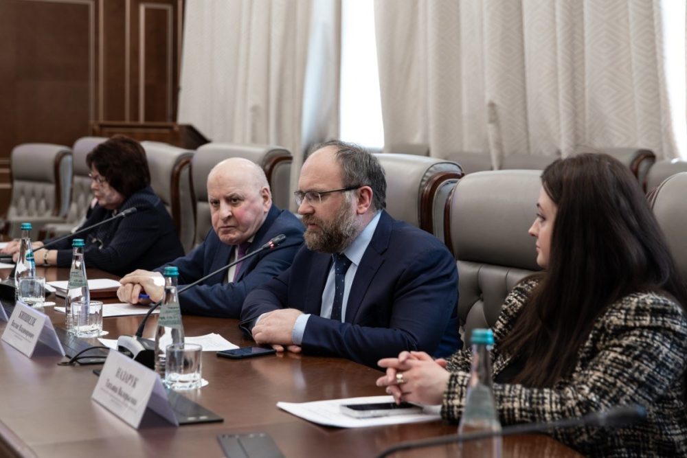 Представитель Русской православной церкви обсудил ценностное пространство Евразии