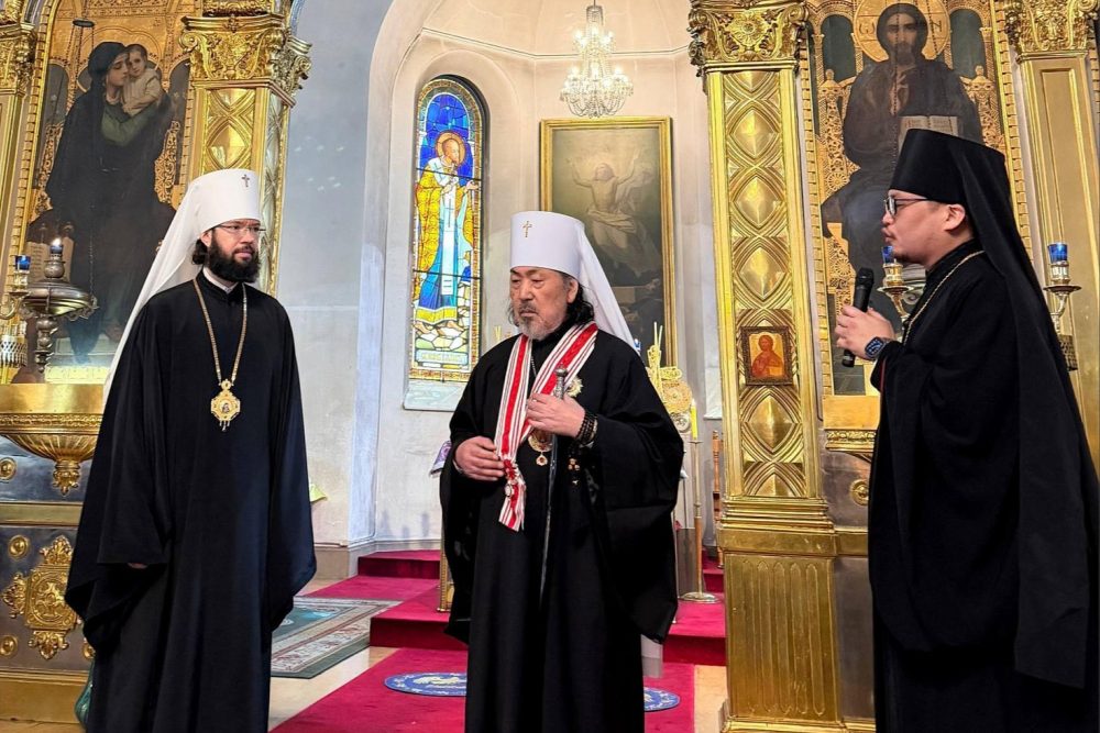 Митрополит Антоний сослужил японскому предстоятелю в Токио