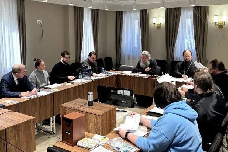 В Синодальном отделе обсудили развитие программы изучения Библии