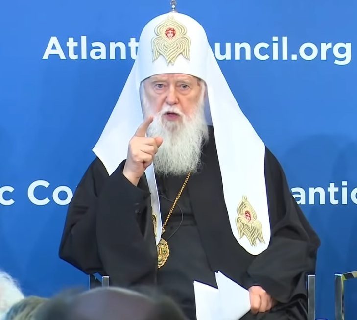 Патриарх Филарет, боровшийся за украинскую православную церковь, свободную от российского влияния, умер в возрасте 97 лет