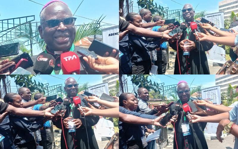 Аккредитация журналистов имеет решающее значение для успешного освещения визита Папы в Анголу, заявил епископ