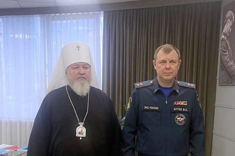 Митрополит Кирилл провёл переговоры с замглавы МЧС