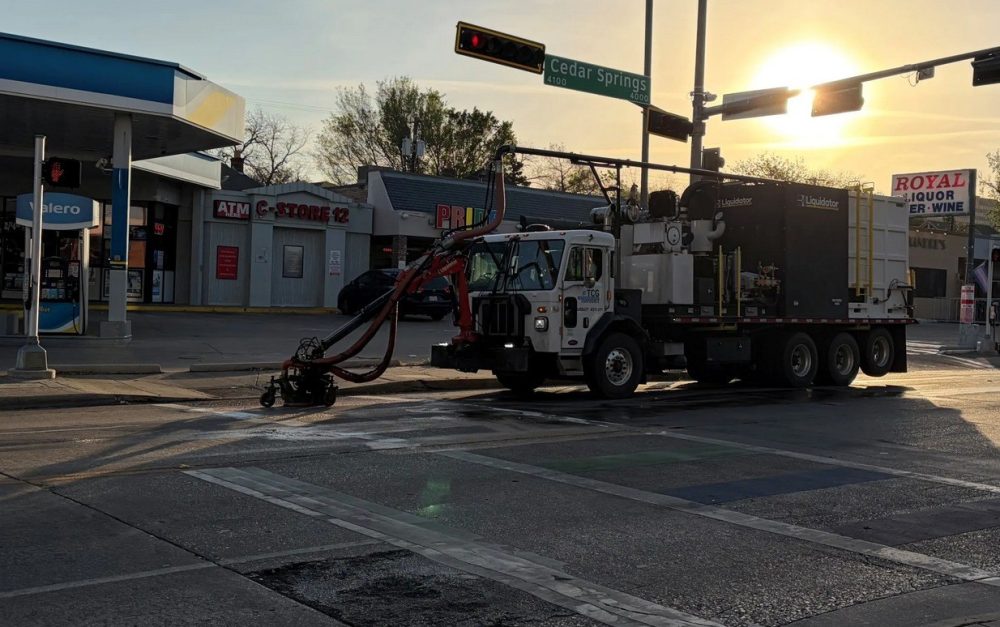 Даллас начинает демонтаж 30 радужных пешеходных переходов по распоряжению губернатора