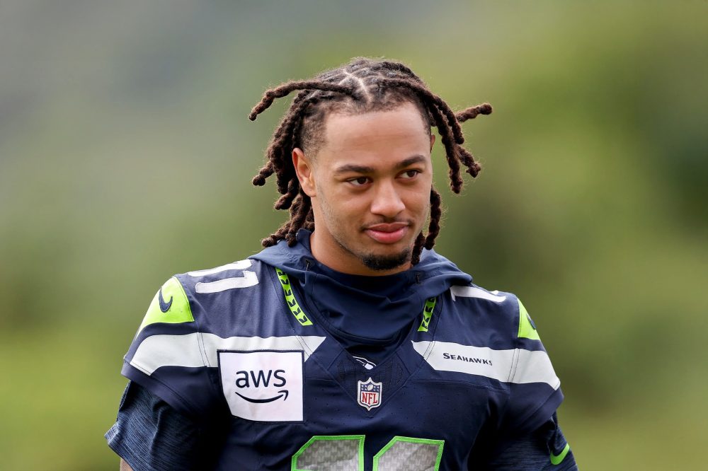 После заключения исторической сделки в НФЛ Джексон Смит-Нджигба заявил, что он «здесь, чтобы служить Господу»