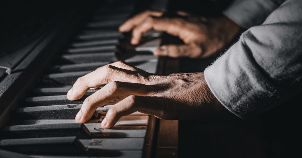 Музыка против злых духов